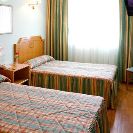 Hotel Rio Cabia Bagian luar foto